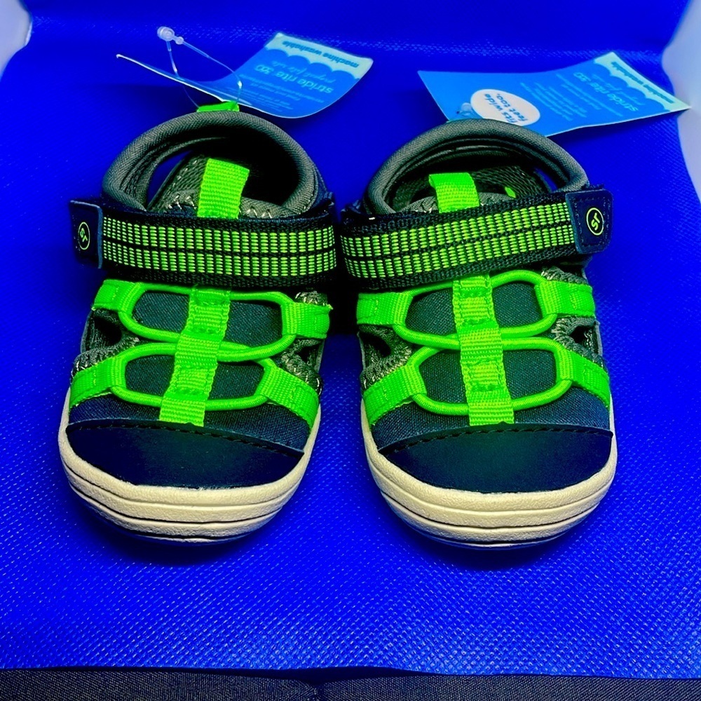 Stride rite blue/green brand new never worn